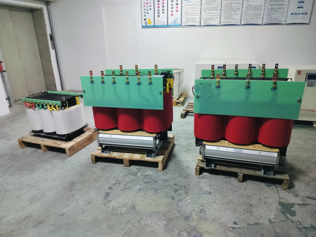 喀左KS11-1000KVA矿用变压器